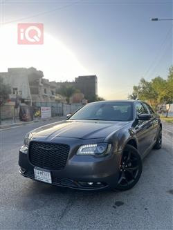 کرایسلەر 300